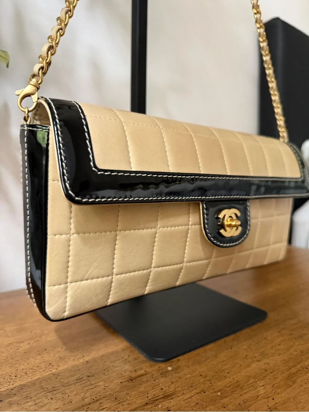 AUTH CHANEL E/W Chocolate Bar Lambskin Leather Shoulder Bag Black Patent Trim